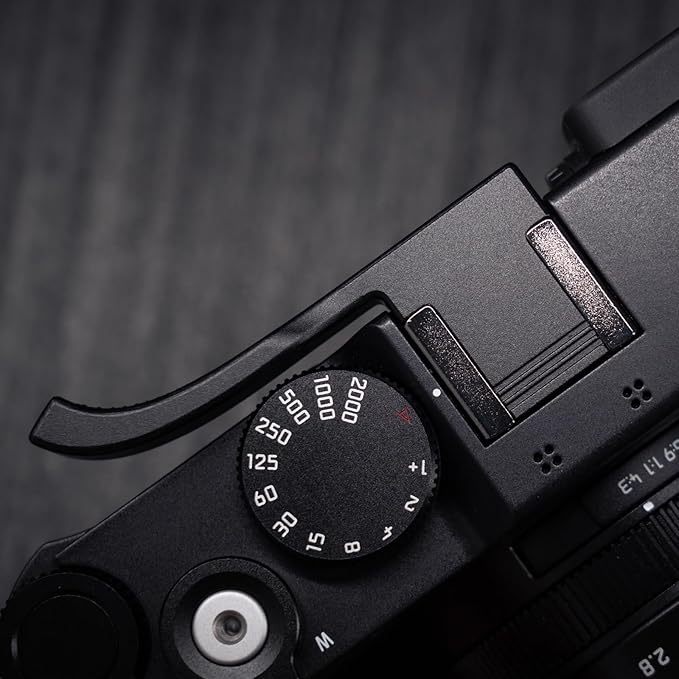 Metal Thumb Up Grip for Leica D-LUX8 DLUX8 Camera, Hot Shoe Thumb Rest Support Grip ，Exclusive Vintage Anti-Slip Pattern, Enhance The camera's Grip Feel (Black)