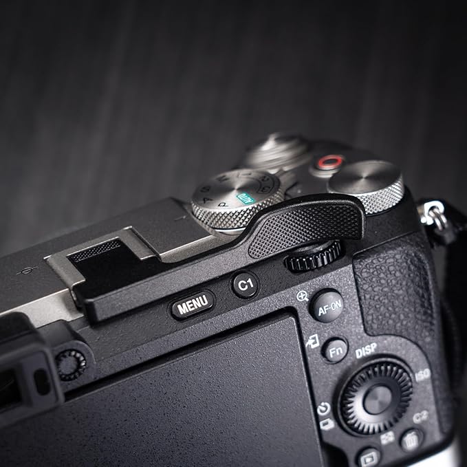 Metal Thumb Up Grip for Sony A7C2 A7CR Alpha 7C2R 7C2 Camera, Hot Shoe Thumb Rest Support Grip ，Exclusive Vintage Anti-Slip Pattern, Enhance The camera's Grip Feel (Black)