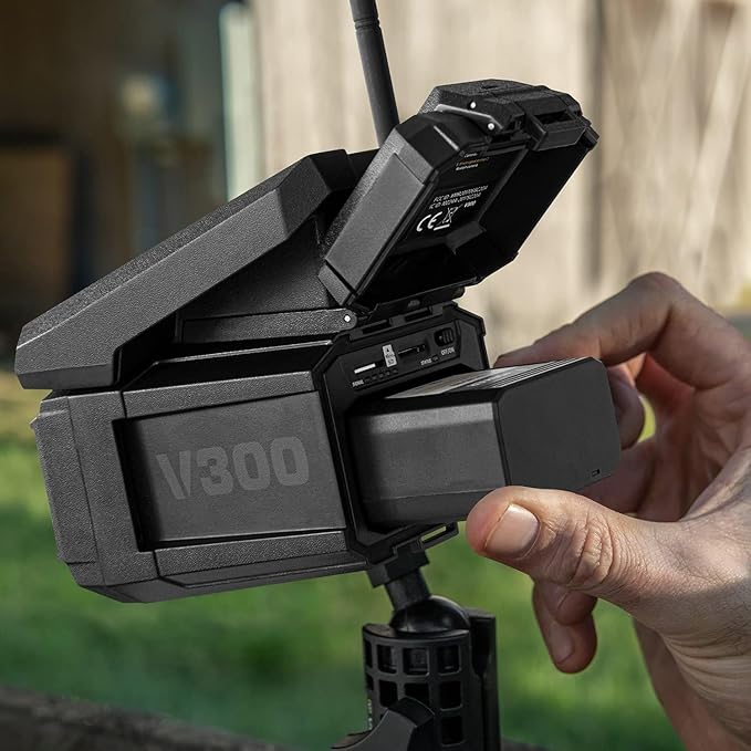 Vosker Extra Rechargeable Lithium Battery Pack for V300 & VKX Mobile Security Cameras, Long Lasting Lithium Battery, Fast Charge 14 000mAh Capacity, Weather Resistant