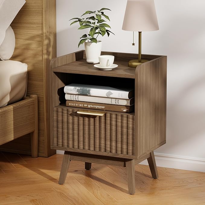 Modern Fluted Nightstand with Drawer and Open Storage Shelf, Bedside Table with Raised Edge, Boho Night Stand with Solid Wood Legs & Metal Handle, End Table for Bedroom Walnut