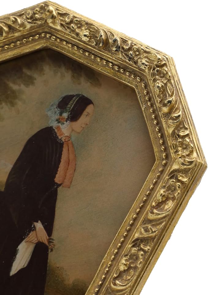 4x6 Vintage Picture Frame, Antique Ornate Gold Octagon Photo Frame, for Tabletop and Wall Display, Decorative Retro Home Decor, Old Fashioned Photo Gallery Art