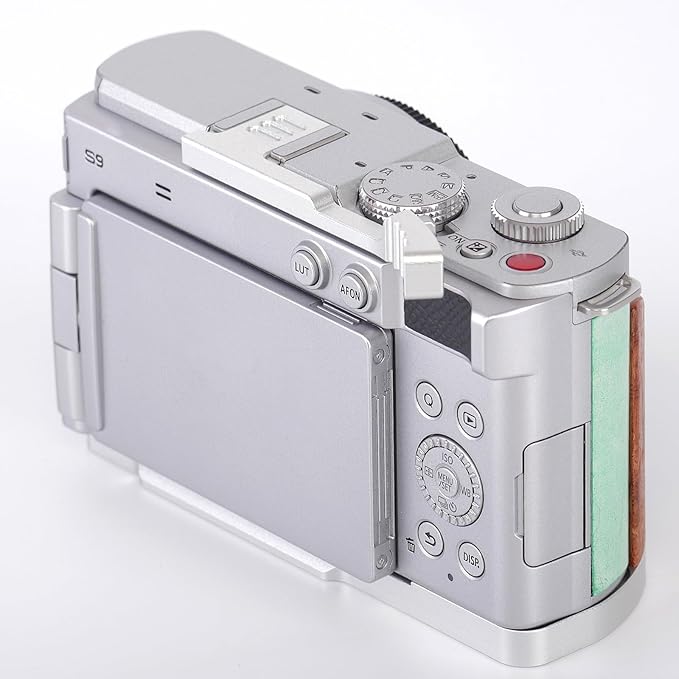 Metal Hot Shoe Thumb Up Grip for Panasonic Lumix S9, Aluminum Alloy Thumb Grip with Hot Shoe Cover Protector Thumb Rest Support Holder for Lumix S9 Camera Accessories (Silver)