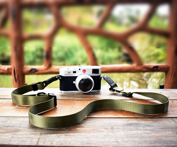 Symuitrc Camera Strap, Quick Release Adjustable Camera Neck Shoulder Sling Strap for Mirrorless and DSLR Cameras Green