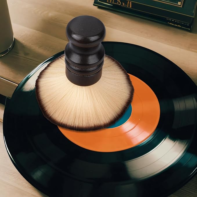 Vinyl Record Cleaner Brush, Anti-Static Record Player Cleaning Brush Soft Microfiber Bristles with Wooden Handle Dust Remover for LP Turntable CD Albums Cartridge