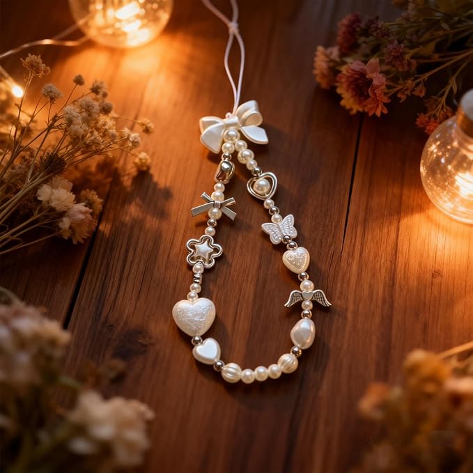 2 Pcs Phone Charm Strap Hand for iPhone Wrist Strap Camera Lanyard Pearl Beaded Cute Chain String Accessories Universal for iPhone 17 Pro 16 15 Samsung Women Girls Keychain Pearl Heart and Butterfly