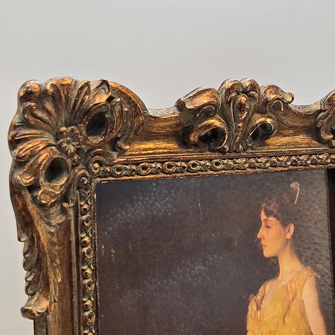 CISOO 5x7 Vintage Picture Frame Antique Ornate Bronze Gold Photo Frame, for Table Top and Wall Display, Decorative Floral Design Retro Home Decor, Photo Gallery Art