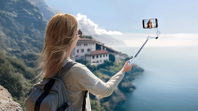 Insta360 Flow 2 Pro 3-Axis AI-Powered Smartphone Gimbal Creator Bundle - Summit White