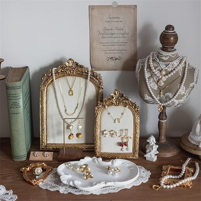 Two-Piece Gold Resin Jewelry Display Stand, Vintage Photo Frame Earring Holder, Velvet Necklace Storage Box, Elegant Décor for Jewelry and Collectibles