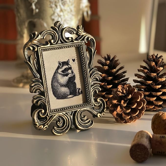 Vintage Cute Raccoon Small Picture Frame, Funny Mini Ornate Photo Frame for TableTop Desk Display Decor, Rustic Retro Baroque Prints Decorations Gifts for Bedroom 1.7x2.5in Photo