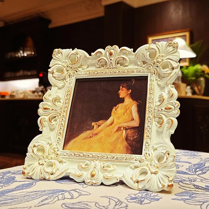 CISOO 4x4 Vintage Small Picture Frame, Antique Ornate White and Gold Square Photo Frame, for Table Top and Wall Display, Decorative Floral Design Retro Home Decor, Photo Gallery Art