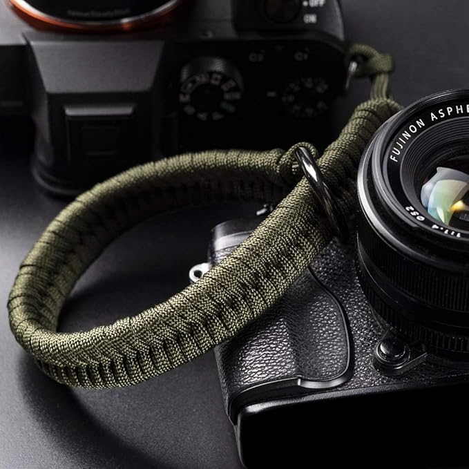 Qiang Ni Camera Wrist Strap - Paracord Quick Release Camera Hand Strap Wrist Lanyard for DSLR or Mirrorless Camera - Green