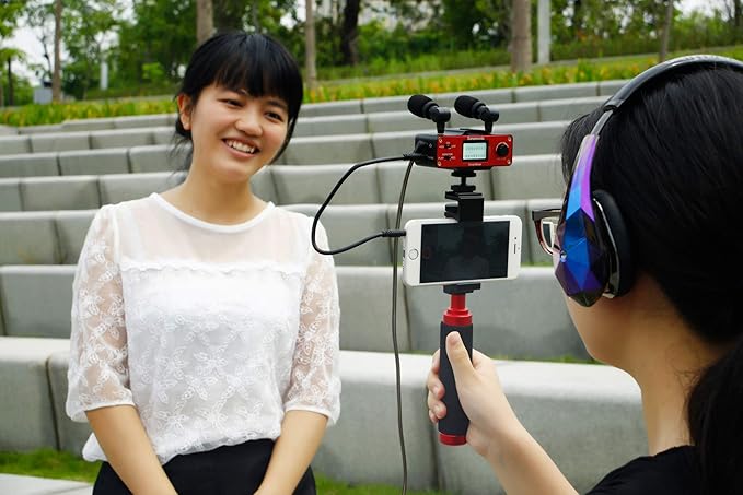 Saramonic SmartMixer Professional Recording Stereo Microphone Rig for iPhone and Android Smartphones