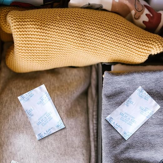 Silica Gel Packets 20 Packs 20 Gram Food Safe Pure White Desiccant Packs for Storage Silicone Packets for Moisture