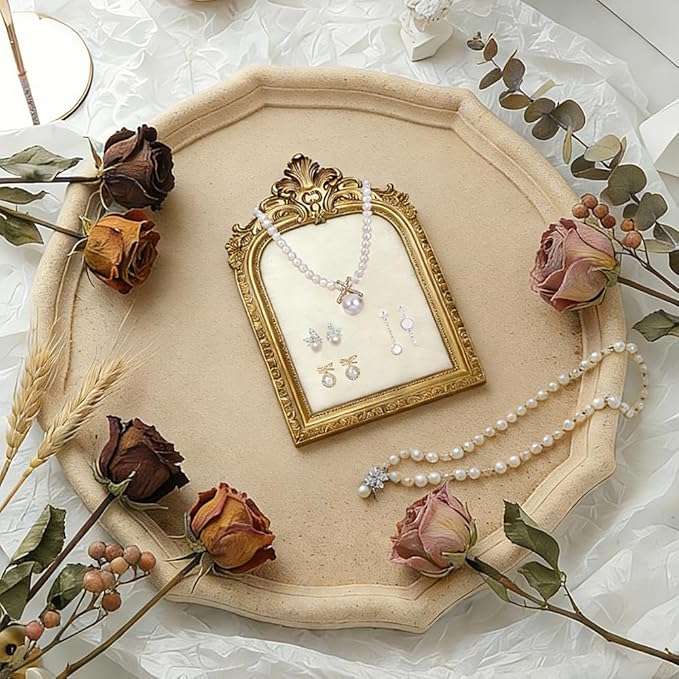 2 PCS Gold Resin Jewelry Display Stand Vintage Necklace Organizer Photo Frame Ring Holder Earring Tray Jewelry Photography Props Frame with Velvet Backing Elegant Décor for Jewelry and Collectibles