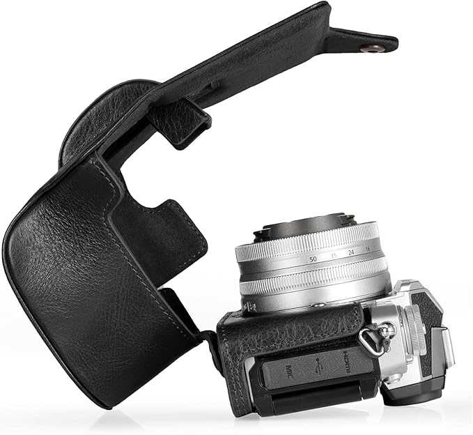 MegaGear MG2010 Ever Ready Genuine Leather Camera Case Compatible with Nikon Z fc (16-50mm)-(Black)
