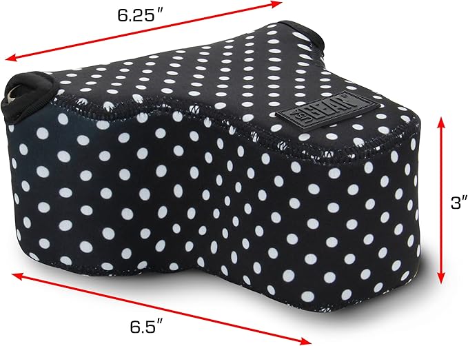 USA Gear Camera Sleeve (Medium) for Compact SLRs Compatible with Canon EOS R100 Nikon Z30 Sony ZV-E10, and more - Padded Neoprene DSLR Case with Zipper Accessory Pocket & Belt Loop (Polka Dot)