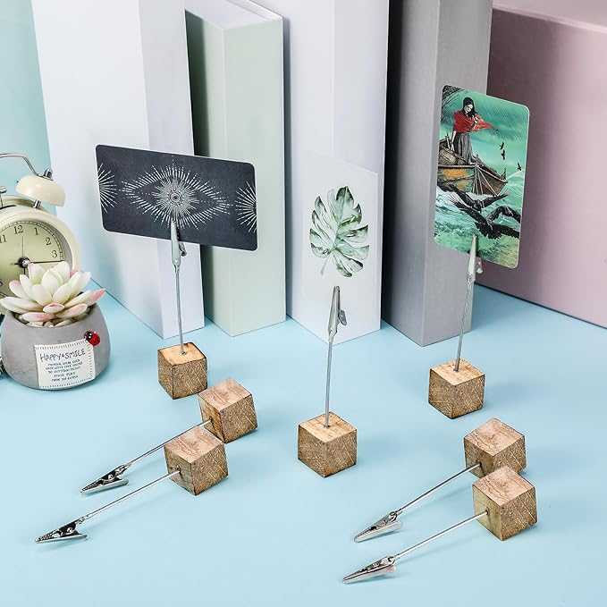 Gersoniel Cube Base Memo Clip Holder with Alligator Clip Wood Table Number Holder Cube Base Place Card Stand Mini Photo Menu Stand for Displaying Number Card(Wood Color)