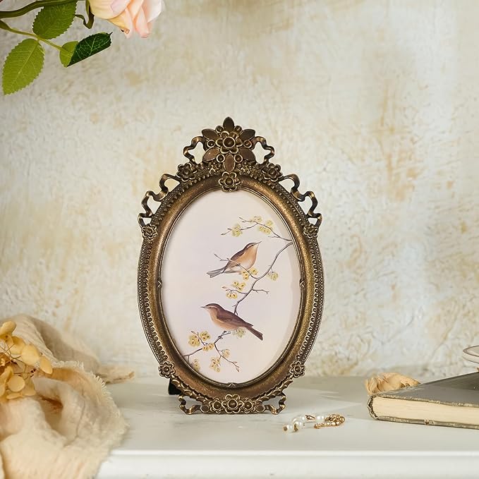 NIKKY HOME Vintage Photo Frame 4x5, Antique Picture Frames, Bronze Gold Decorative Photo Frame with Stand and Glass Front for Tabletop Photos Display Gift Ideas