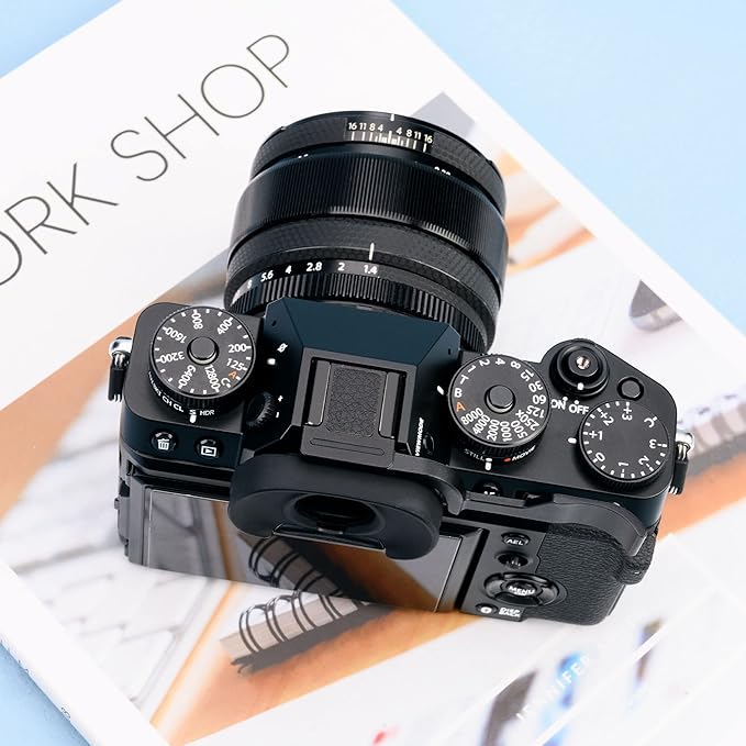JJC Deluxe Aluminum Alloy Metal Thumb Up Grip for Fuji Fujifilm X-T5 XT-5 X-T4 X-T3 XT5 XT4 XT3 Camera with Hot Shoe Cover Protector Thumb Rest Support Black