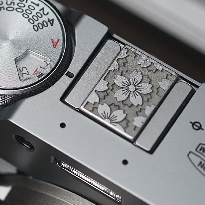 Durability Brass Shutter Release Button with Engraveds Florals Pattern for XT30 A7C2 Camera Enhances Grip Stability