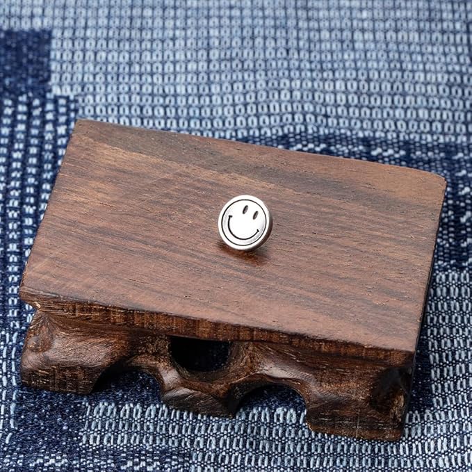 Camera Shutter Button Compatible with FUJIFILM X-T5 X-T4 X-T20 X-T30 X-T200 X-PRO2 ，,Soft Release Button for laica M9 (Smile)