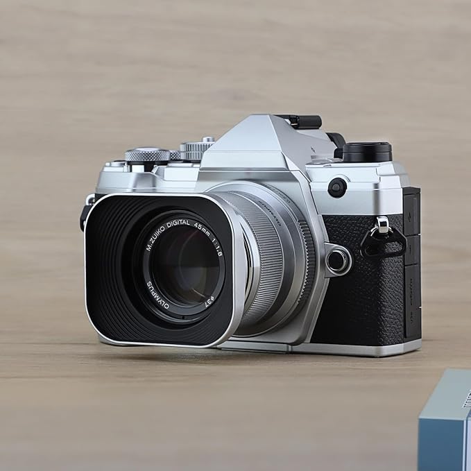 Haoge LH-OM45-W Metal Square Lens Hood for Olympus M.ZUIKO Digital 45mm F1.8 Lens Silver Bayonet Shade Hood