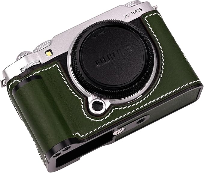 Uchandmade Handmade Genuine Leather Camera Half Case for Fujifilm X-M5/Fujifilm X-M5 Camera Case/Fujifilm X-M5 Case - Top Layer Cowhide Body + Metal Base Plate+ Hand Shank Design (Green M-BOX)