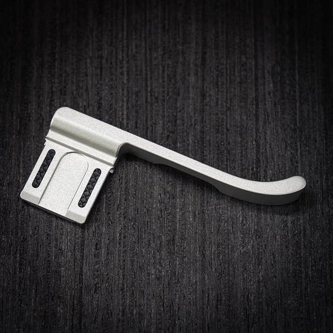 Thumb Up Grip ， Compatible with Fujifilm Fuji X-E5 XE5 Camera, Hot Shoe Thumb Rest Support Grip ，Original all-aluminum retro diamond engraving technology | Improves shooting stability (Silver)
