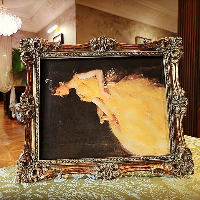 CISOO 8x10 Vintage Picture Frame Antique Ornate Bronze Gold Photo Frame, for Table Top and Wall Display, Decorative Floral Design Retro Home Decor, Photo Gallery Art
