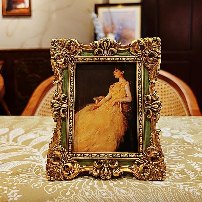 CISOO 2.5x3.5 Vintage Small Picture Frame, Antique Ornate Green and Gold Wallet Size Photo Frame, for Table Top and Wall Display, Decorative Floral Design Retro Home Decor, Photo Gallery Art