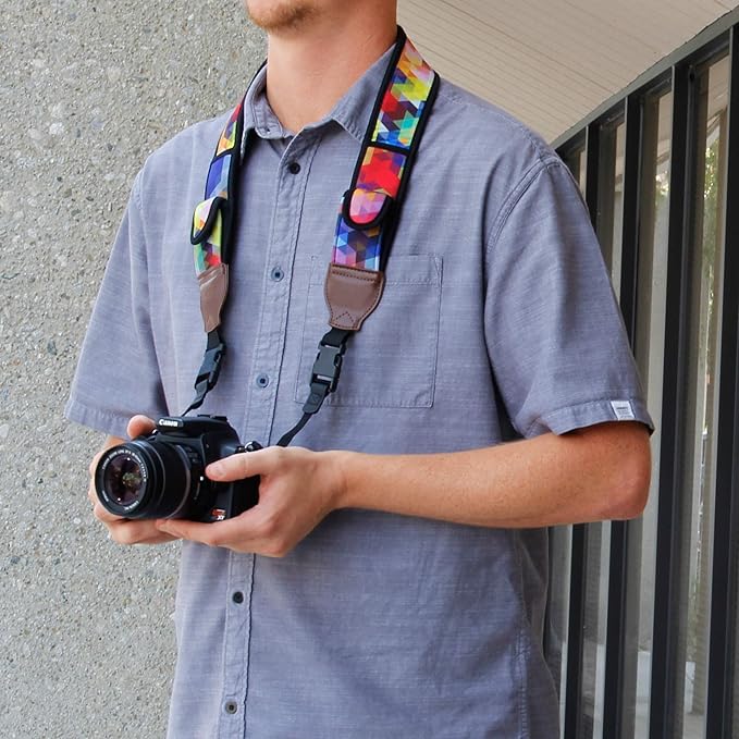 USA Gear TrueSHOT Camera Strap Neoprene Camera Straps - Padded Neck Strap, Pockets, and Quick Release Buckles - Compatible with Canon, Nikon, Sony and More DSLR and Mirrorless Cameras (Geometric)