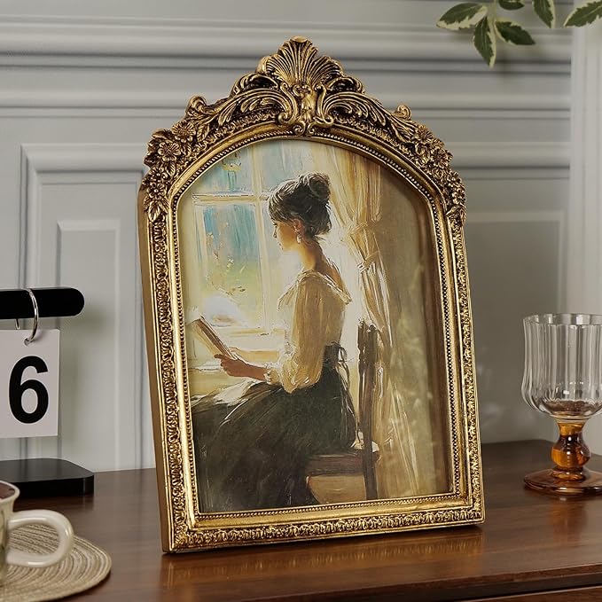 Cuspin 8x10 Picture Frame Vintage Gold Frames, Antique Gold Ornate Resin Photo Frame with Glass Front for Tabletop and Wall Mounting, 8 by 10 Arched Picture Frame for Home Decor