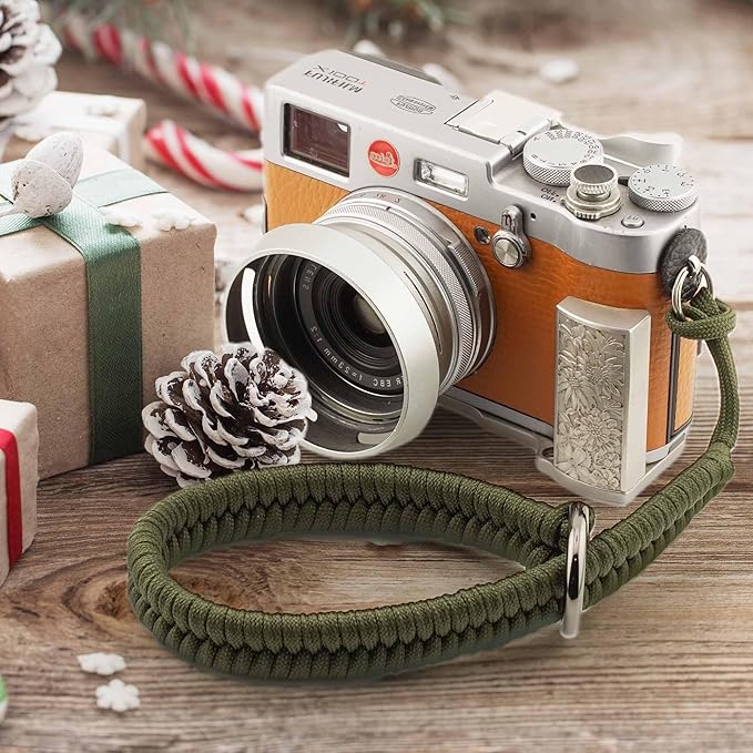 Wrist Strap for DSLR/Mirrorless Camera, Quick Release Hand Strap with Safer Connector (Green)