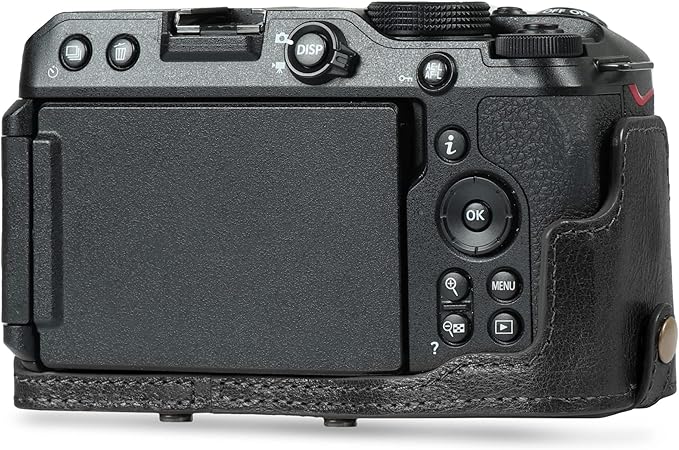 MegaGear Ever Ready Genuine Leather Camera Case Compatible with Nikon Z30 (16-50mm)(Black)