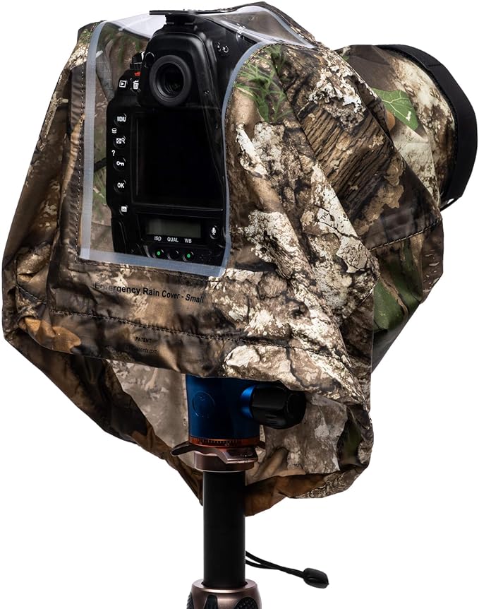 Think Tank Emergency Camera Rain Cover for DSLR and Mirrorless Cameras with 24-70mm Lens - Small (Realtree APX Camouflage)