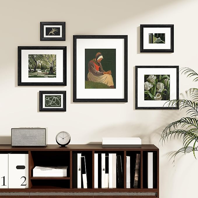 Vittanly 4x6 Picture Frames Set of 2, Ornate Vintage Photo Frame for Wall or Tabletop, Display 3.5x5 Pictures with Mat or 4x6 without Mat, Distressed Black