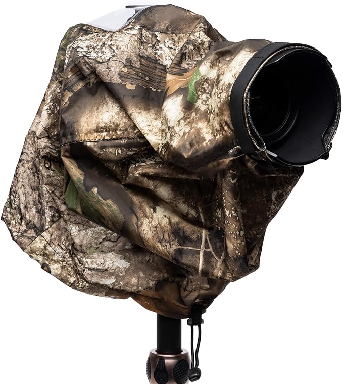 Think Tank Emergency Camera Rain Cover for DSLR and Mirrorless Cameras with 24-70mm Lens - Small (Realtree APX Camouflage)
