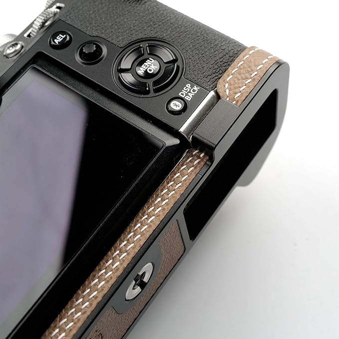 Uchandmade Leather Camera Half Case for Fuji X-T5 / Fuji X-T5 Camera Case - Top Layer Cowhide + Hand Sewn Saddle Stitch + Metal Base Plate (Etoupe Gray)