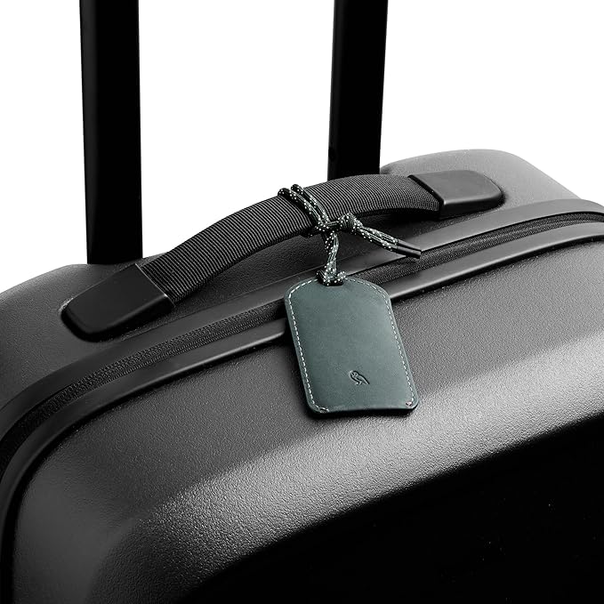 Bellroy Luggage Tag (Leather Luggage Tag with Personalizable Insert Card and Durable Construction) - Everglade