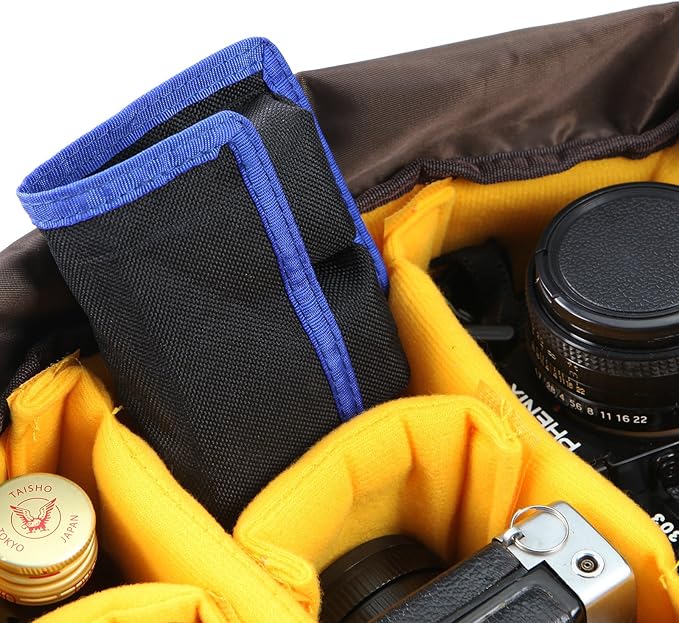 Meking DSLR Battery Case Holder Storage with 4 Pocket Pouch for LP-E6/LP-E8/LP-E10/LP-E12/NP-FW50/EN-EL14/EN-EL15 and more