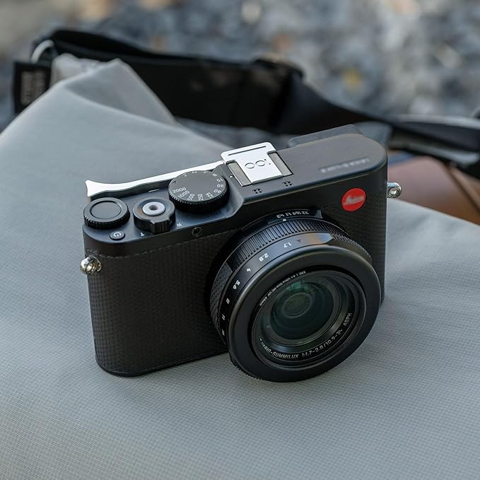 D-LUX8 DLUX8 Thumb Up Grip, Aluminum Alloy Thumb Grip for Leica D-LUX8, with Hot Shoe Cover Protector Thumb Rest Support Holder, Not Affect The Use of D-LUX8 Camera Buttons, D-LUX 8 Accessories-Silver