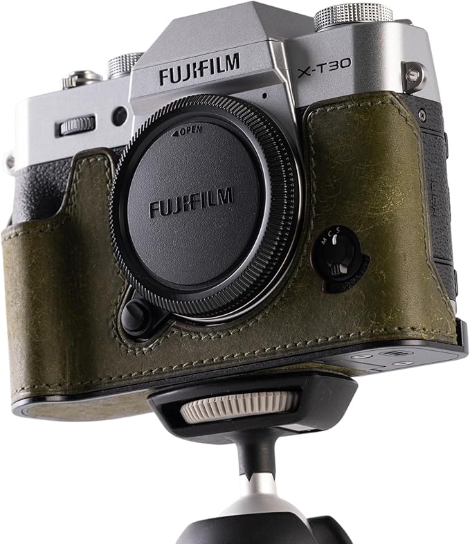 Handmade Genuine Leather Camera Half Case for FUJIFILM X-T30III /FUJIFILM X-T30III Camera Case/FUJIFILM X-T30III Case - Top Layer Cowhide Body + Metal Base Plate (Matte-Green)