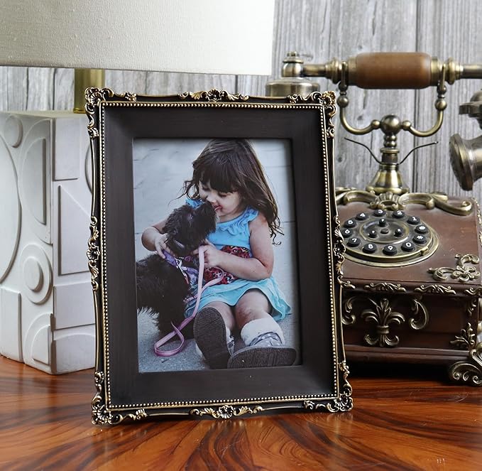 Hymmah 5 * 7inch Wallet Picture Frame Vintage Photo Frame Ornate Textured Hand-Crafted Resin Frame with Easel&Hook for Tabletop&Wall Display,Photo Gallery,Art