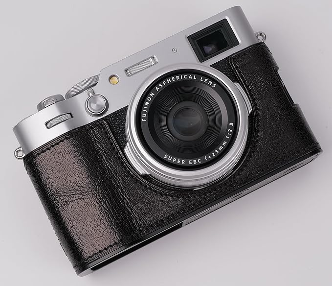 Uchandmade Genuine Leather Camera Half Case for Fujifilm X100VI - Top Layer Cowhide Body + Metal Base Plate - Hand Shank Free Design (Black2)