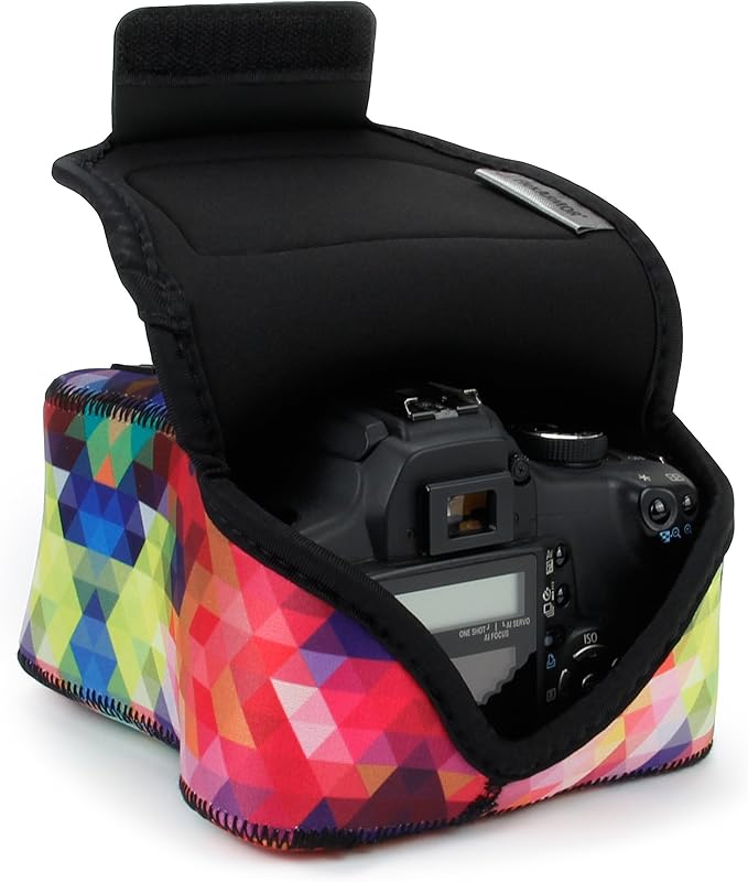 USA Gear Camera Sleeve (Medium) for Compact SLRs Compatible with Canon EOS R100 Nikon Z30 Sony ZV-E10, and more - Padded Neoprene DSLR Case with Zipper Accessory Pocket & Belt Loop (Geometric)