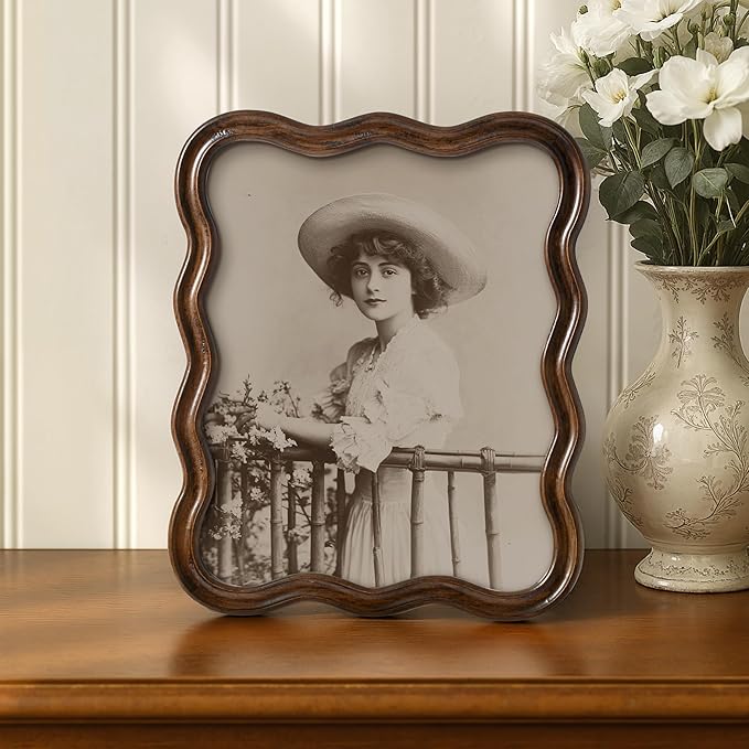 Afuly 8x10 Picture Frame Wood Vintage Natural Curved Photo Display Rustic Wavy Scalloped Brown Antique Home Decor Wall Hanging Tabletop Unique Anniversary Birthday for Family Friends Mom Grandma