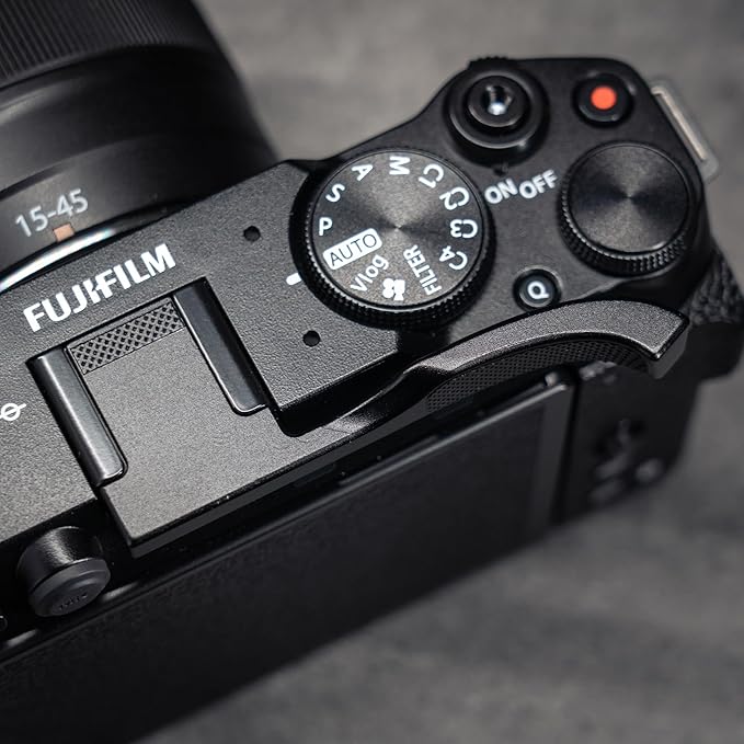 Metal Thumb Up Grip for Fujifilm Fuji X-M5 XM5 Camera, Hot Shoe Thumb Rest Support Grip ，Exclusive Vintage Anti-Slip Pattern,Improve The Stability of The Camera (Black)