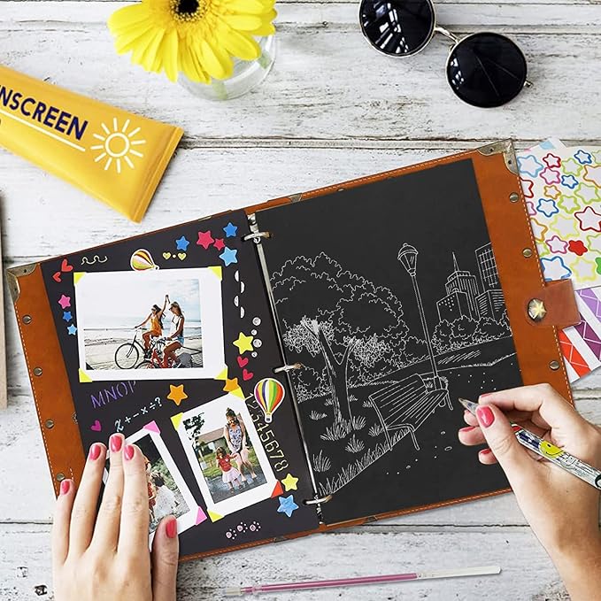 ZEEYUAN Leather Scrapbook Memories Photo Album 60 Pages, Vintage Photo Scrap Book Travelling Journal Scrapbook Mothers Day Gifts for Mom Family Scrap Book