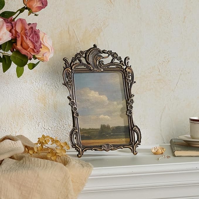 NIKKY HOME Vintage Photo Frame 5x7, Antique Picture Frames, Bronze Gold Decorative Photo Frame with Stand and Glass Front for Tabletop Photos Display Gift Ideas