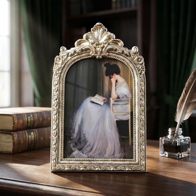 Cuspin Vintage 4x6 Picture Frame Silver, Ornate Arched Resin Photo Frame with Glass Front, Elegant Decorative Frames for Wall Hanging or Tabletop Display, Home Office Wedding Decor